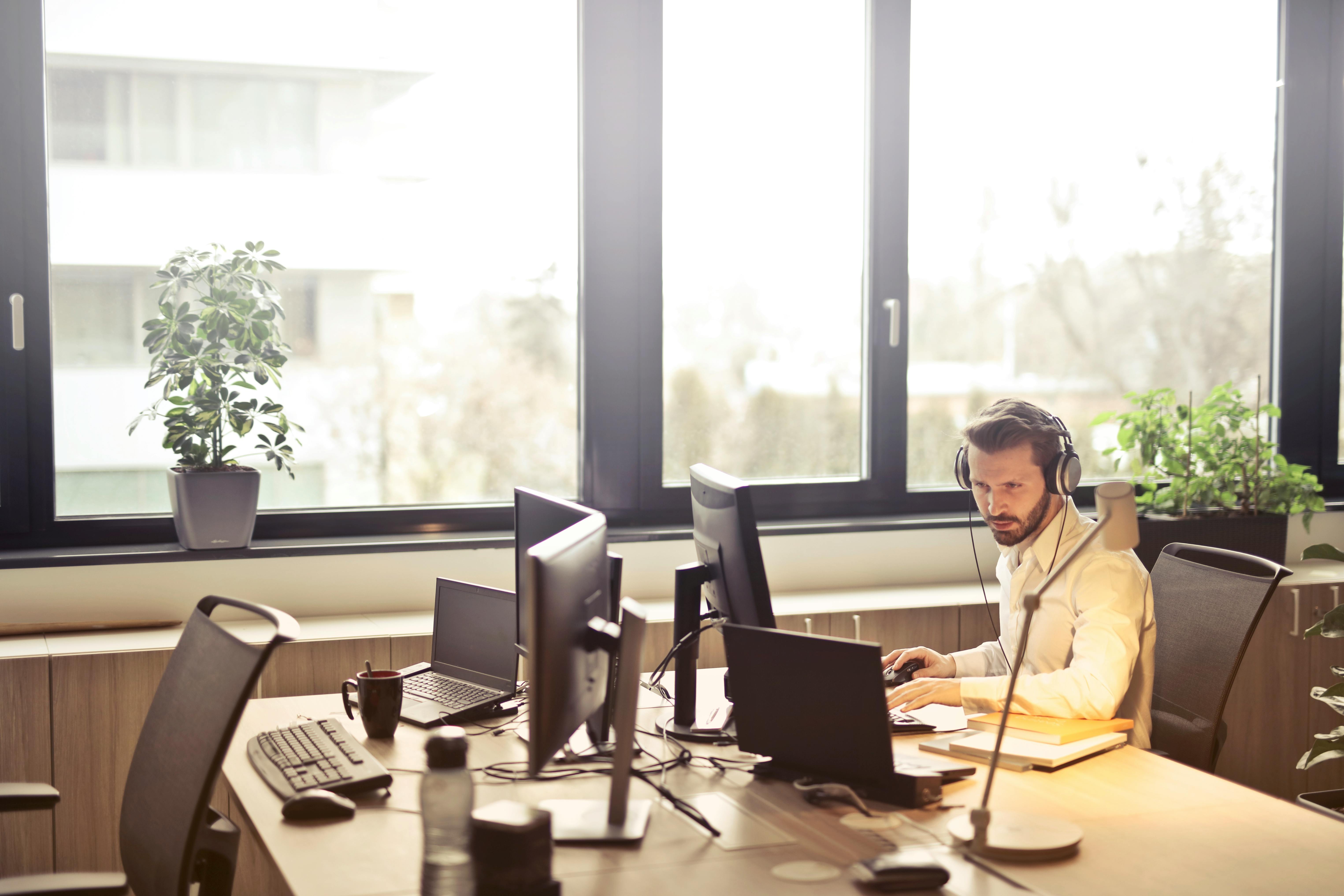 AI-powered business insights and analytics